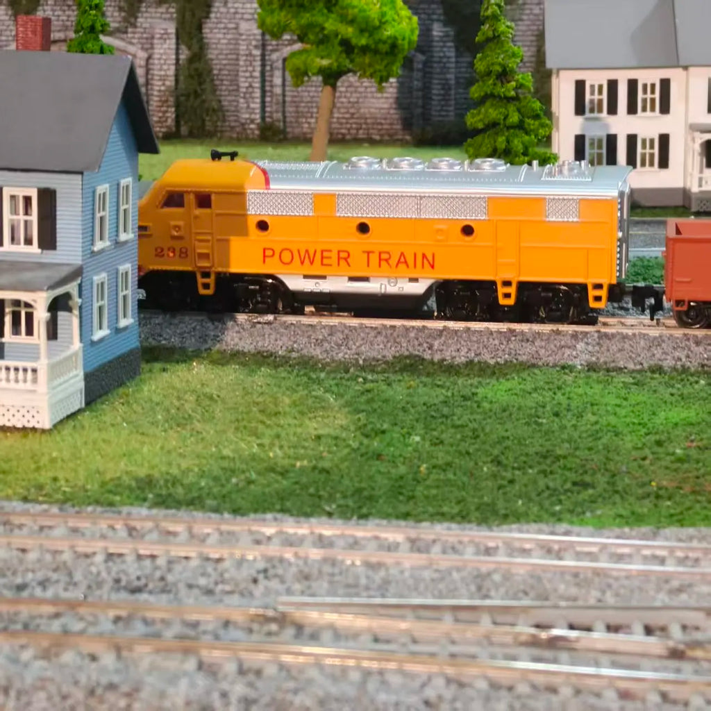 HO scale 1:87 FP7 diecast diesel locomotive collectible model – product view 14